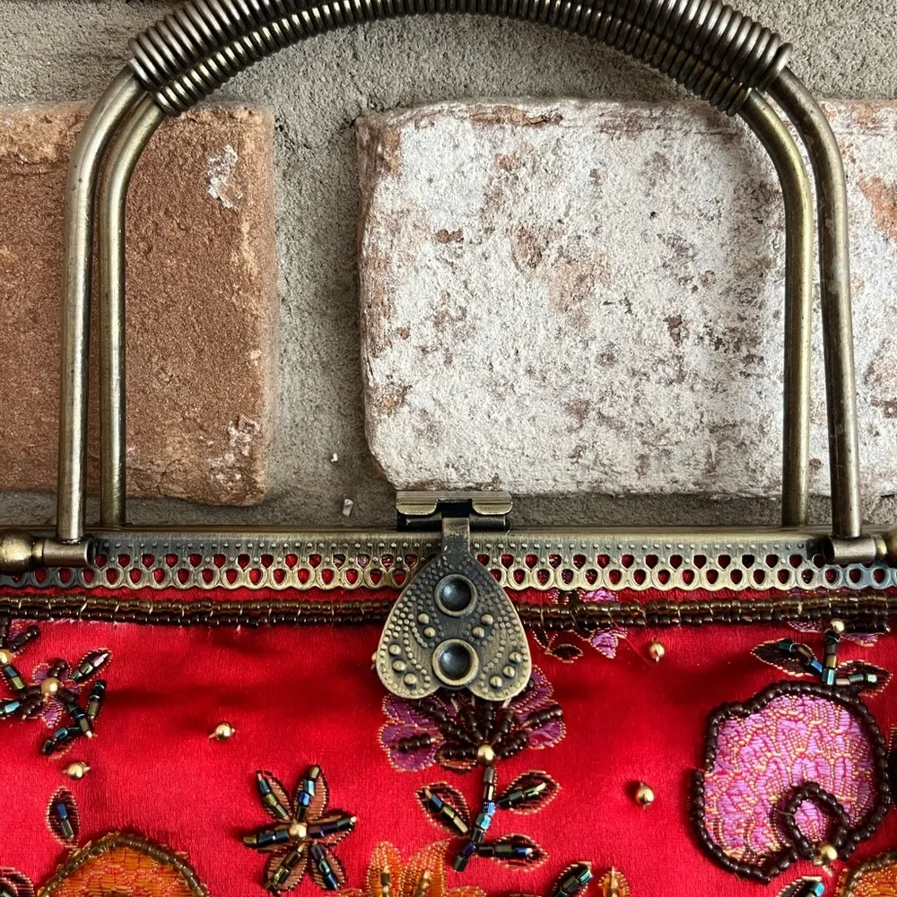 Vintage Beaded Hand Bag - Picture 3 of 5